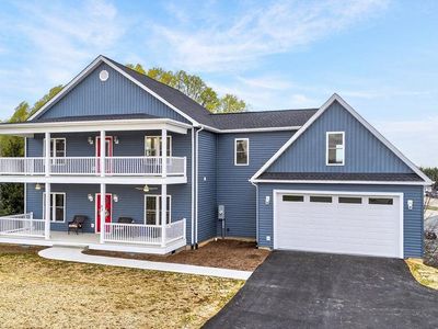 63 Victoria Dr