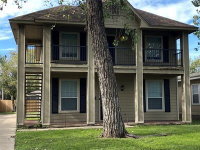Property at 2822 Livingston Ave, Fort Worth, TX