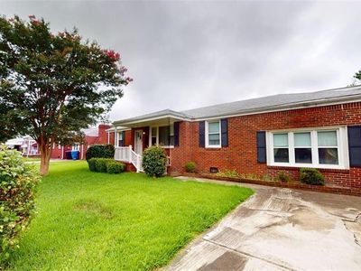 275 Toy Ave