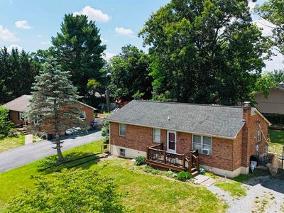Property at 17 Ken View Ave, Verona, VA