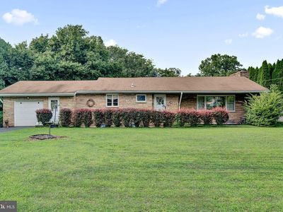 18 Diane Dr