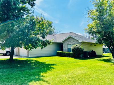 Property at 409 S Jefferson St #A & B, Centralia, MO