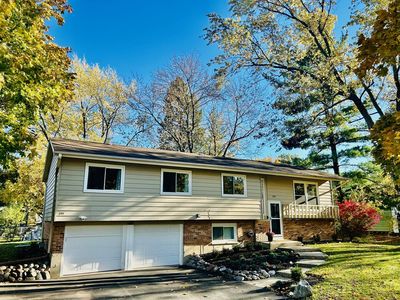 Property at 293 Wellington Dr, Crystal Lake, IL
