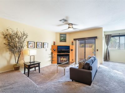 4425 Woodpine Dr UNIT 104