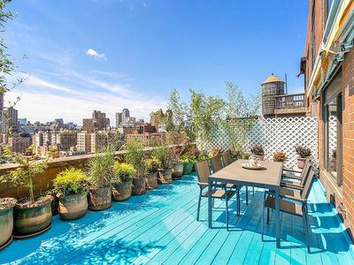 130 W 79th St APT 17A