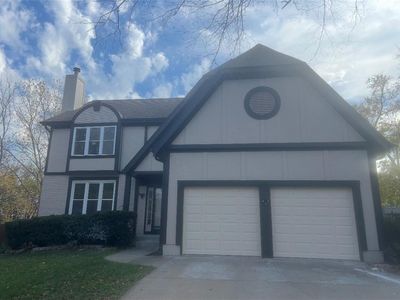 Property at 8807 W 132nd Ter, Overland Park, KS