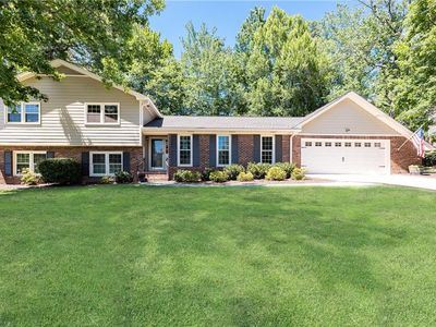 2505 Riverglenn Cir