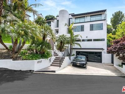 4961 Marmol Dr
