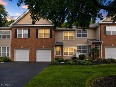 22 Pond Hollow Dr