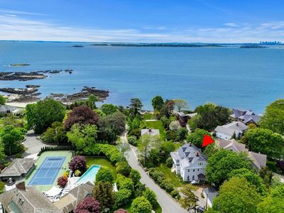 29 Galloupes Point Rd