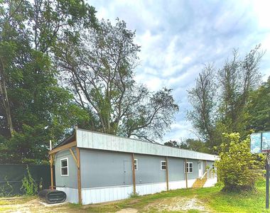 Property at 6 Boe Road, Holderness, NH