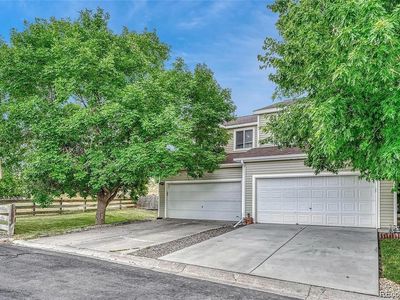 22166 E Berry Place