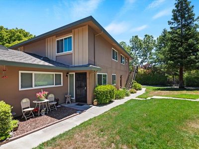 2113 Arroyo Ct APT 2