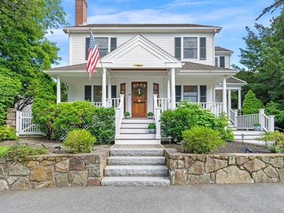 30 Longview Dr