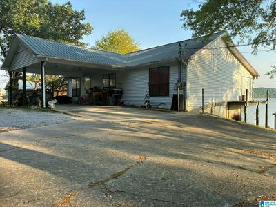 39 Sandhill Dr