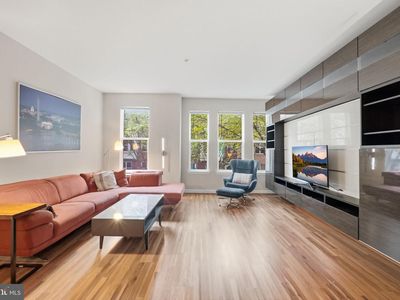 2500 Sayles Pl SE APT 8