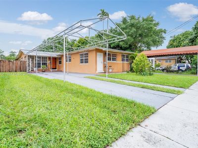2815 SW 36th Ave