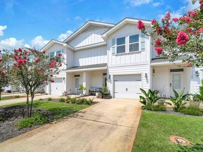 115 Crossing Ln Unit D