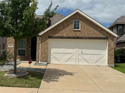 2903 Hobby Dr