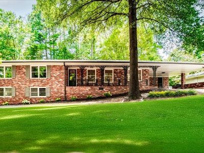 1520 Diamond Head Cir