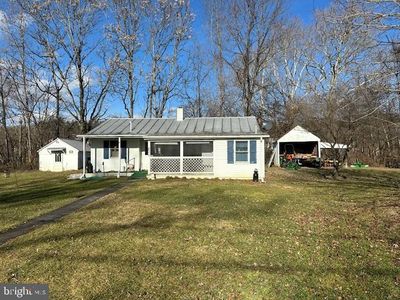 200 Middle Ln