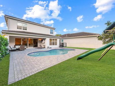 15376 Green River Court