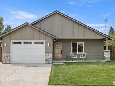 Property at 211 W Oak Street, Yacolt, WA