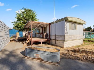 Property at 872 N 60th Ave, West Richland, WA