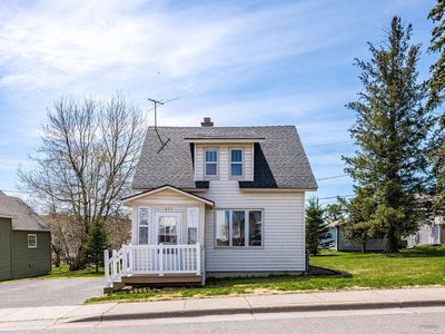 324 Chestnut Ave