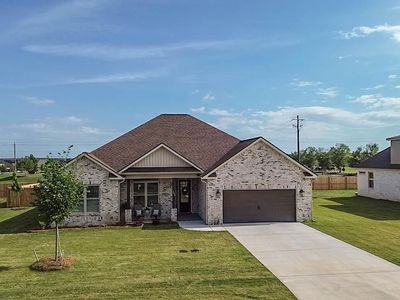 202 Farmland Cir