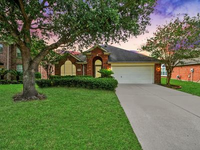 19527 Winding Canyon Ln
