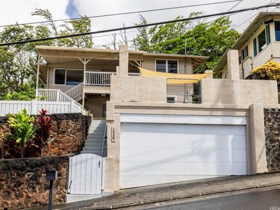 1938 Bertram St