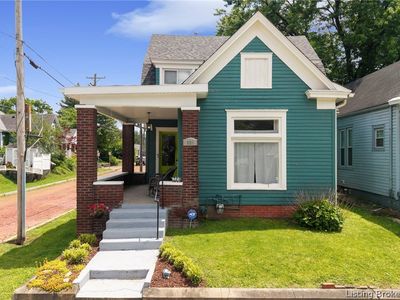 520 E Elm Street