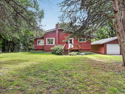 Property at 11901 W Brandherm Rd, Beloit, WI