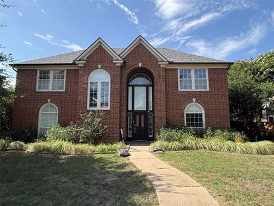 6832 Clear Spring Dr