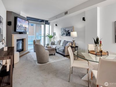 10650 NE 9th Place #5208