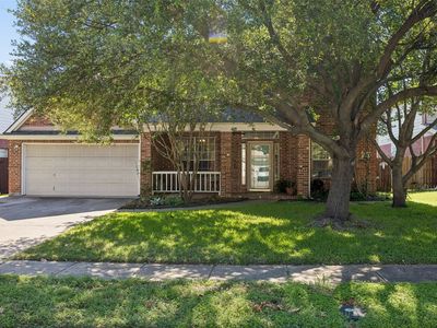 112 Crystal Ct