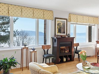 16 Rockledge Avenue #2E2