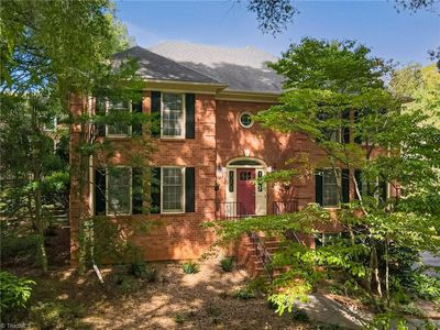 1014 Greenhurst Rd