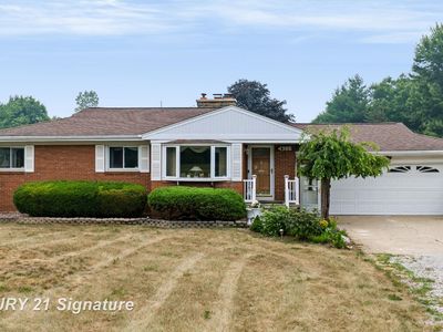 4386 N Elms Rd