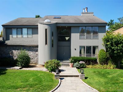 12 Princeton Drive