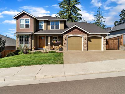7043 Solarian Dr SE