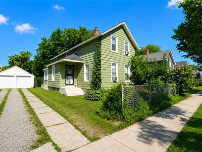 55 Myrtle St