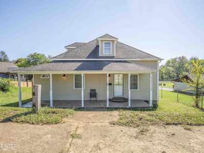 1000 W Broadway St