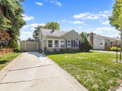 318 E Gauer CIRCLE