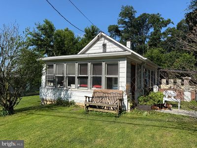 1045 Prospect Rd