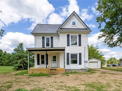 179 W Main St