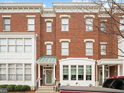 3202 Pietro Way
