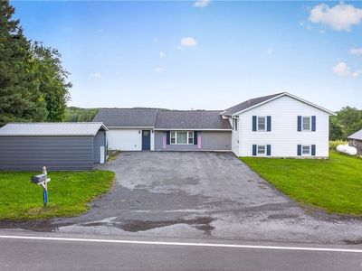 10527 Roberts Rd