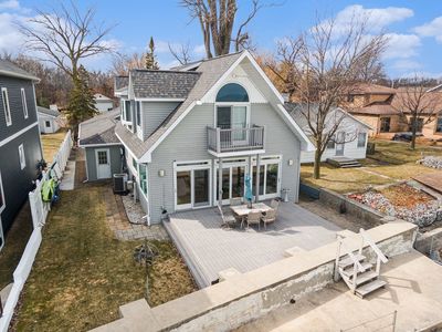 371 Killarney Beach Rd